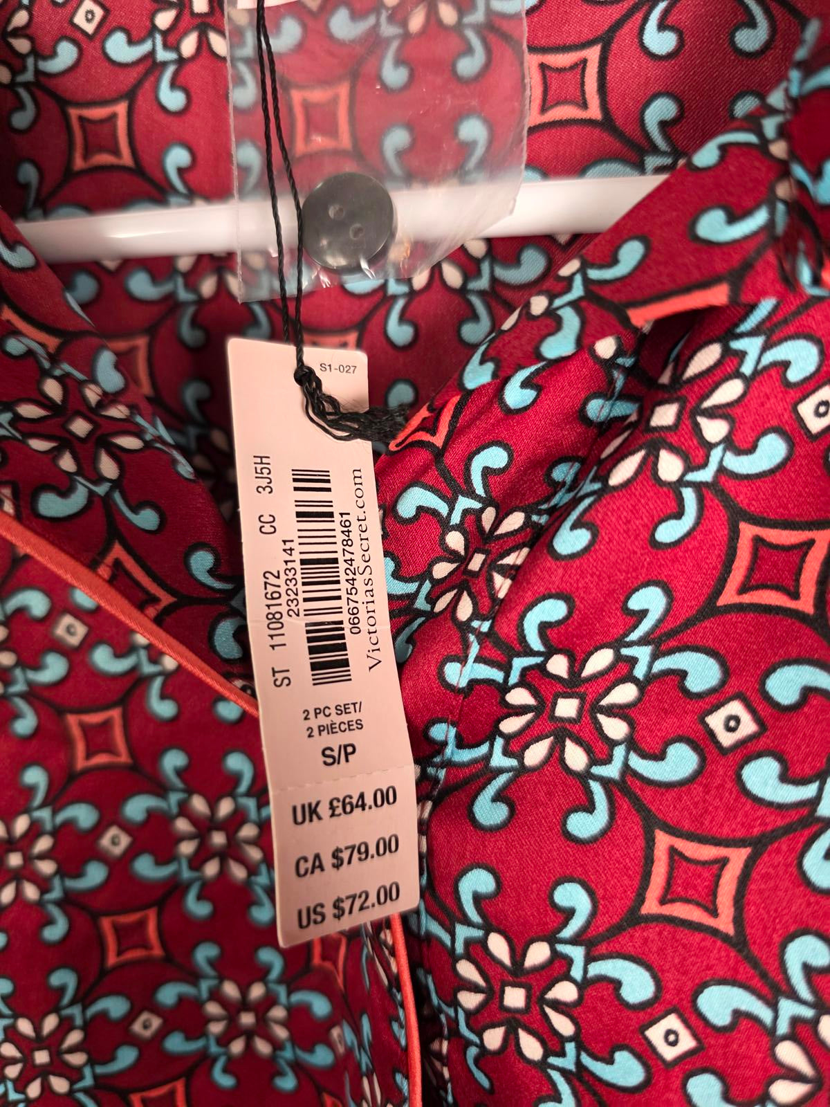 Victorias Secret NEW NWT Satin Long Sleeve Button Front Sleep Shirt PJ Top SMALL