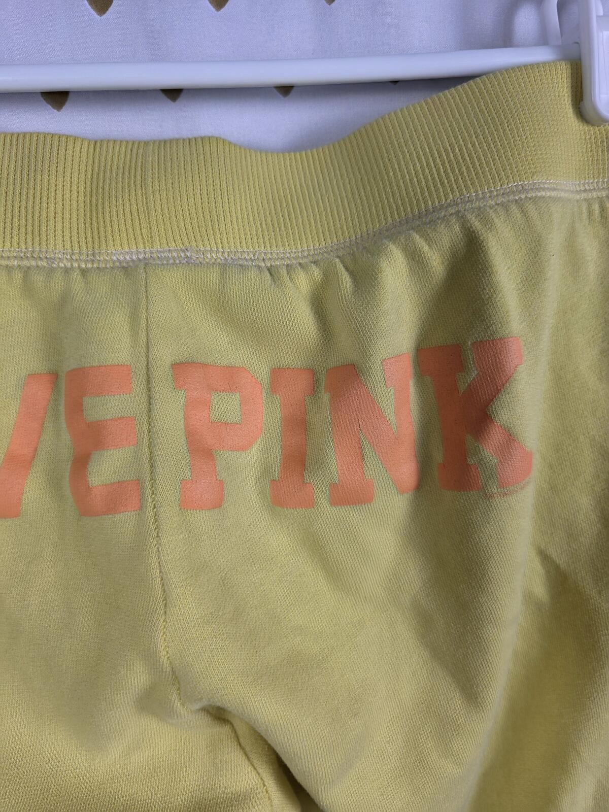 Victorias Secret PINK Heart Logo Logo BUTT Sweats Sweatpants Medium