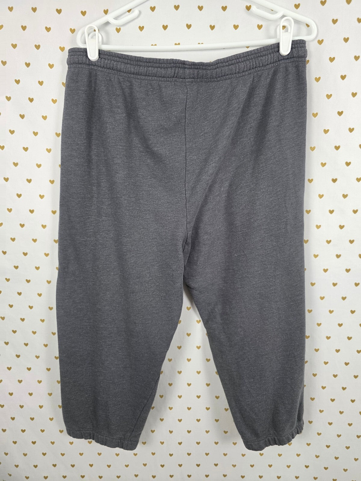 Victorias Secret PINK Vintage Grey Medium Capri Tapered Sweats