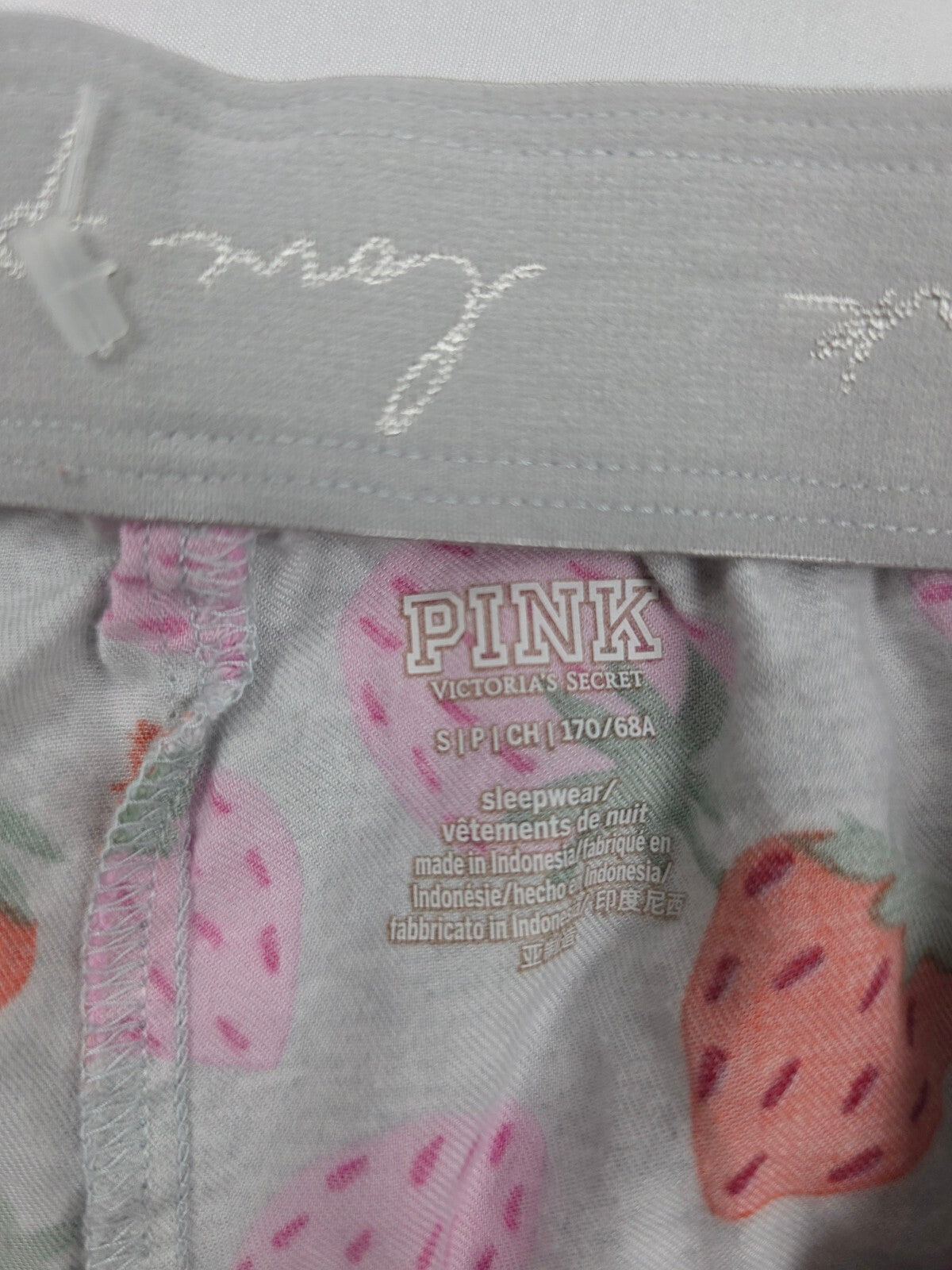 Victorias Secret PINKN Strawberries Small Sleep Shorts Boxers Pajama Bottoms