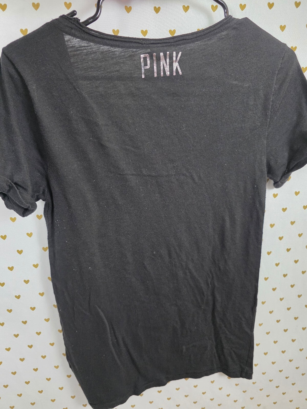 Victoria's Secret PINK Vintage Black Reversible Sequin Skull Heart Eyes Tee M