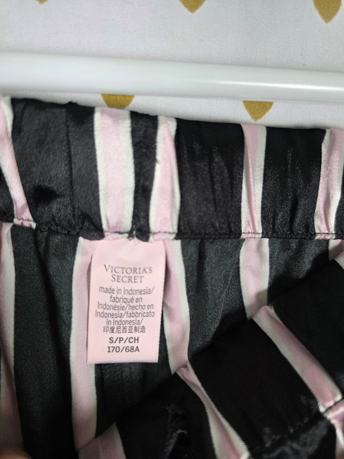 Victorias Secret Satin Striped Sleep Set 2pc outfit shirt shorts Small