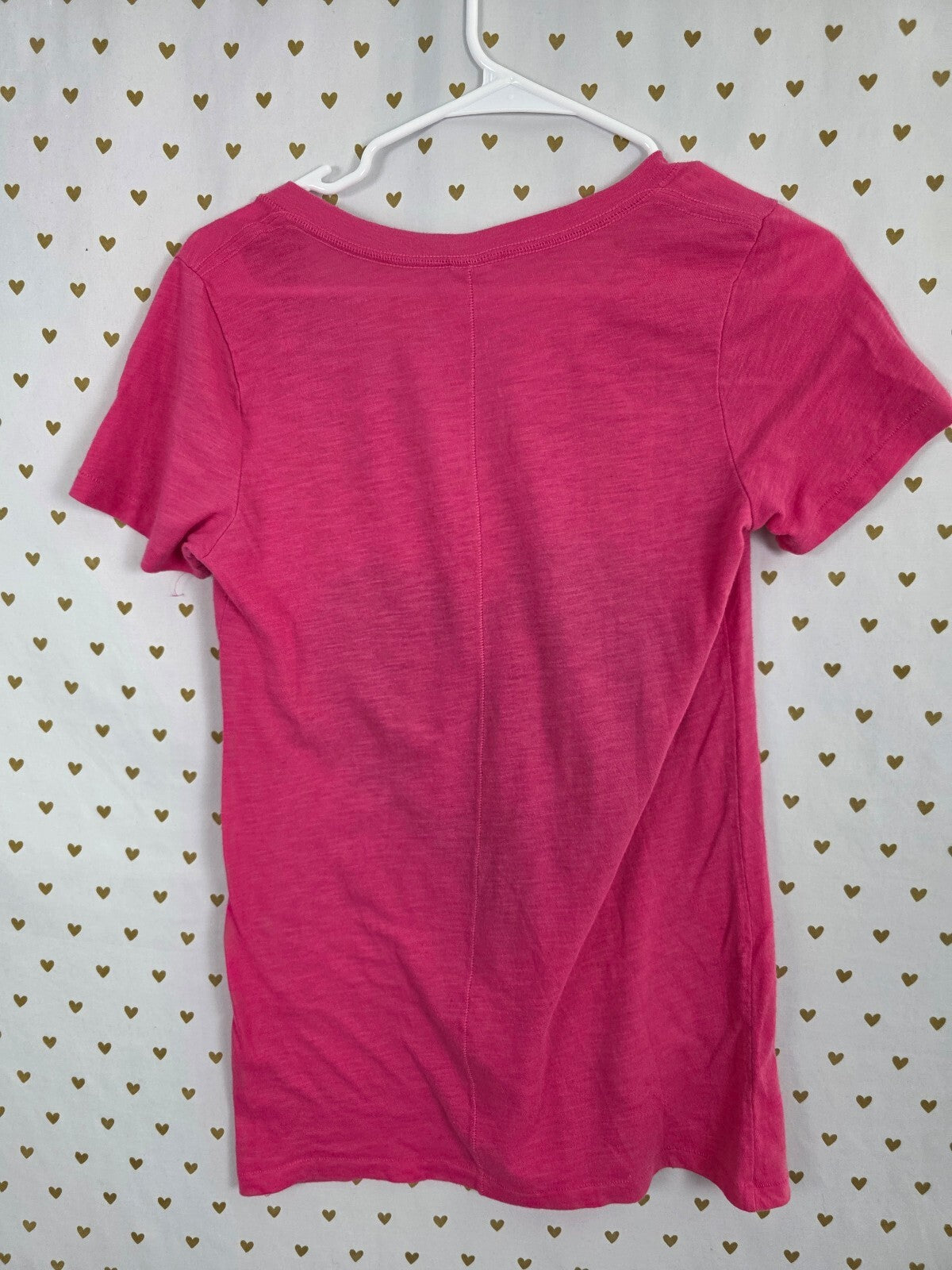 Victorias Secret PINK Vintage Glitter Heart Logo Love V neck tee shirt Medium