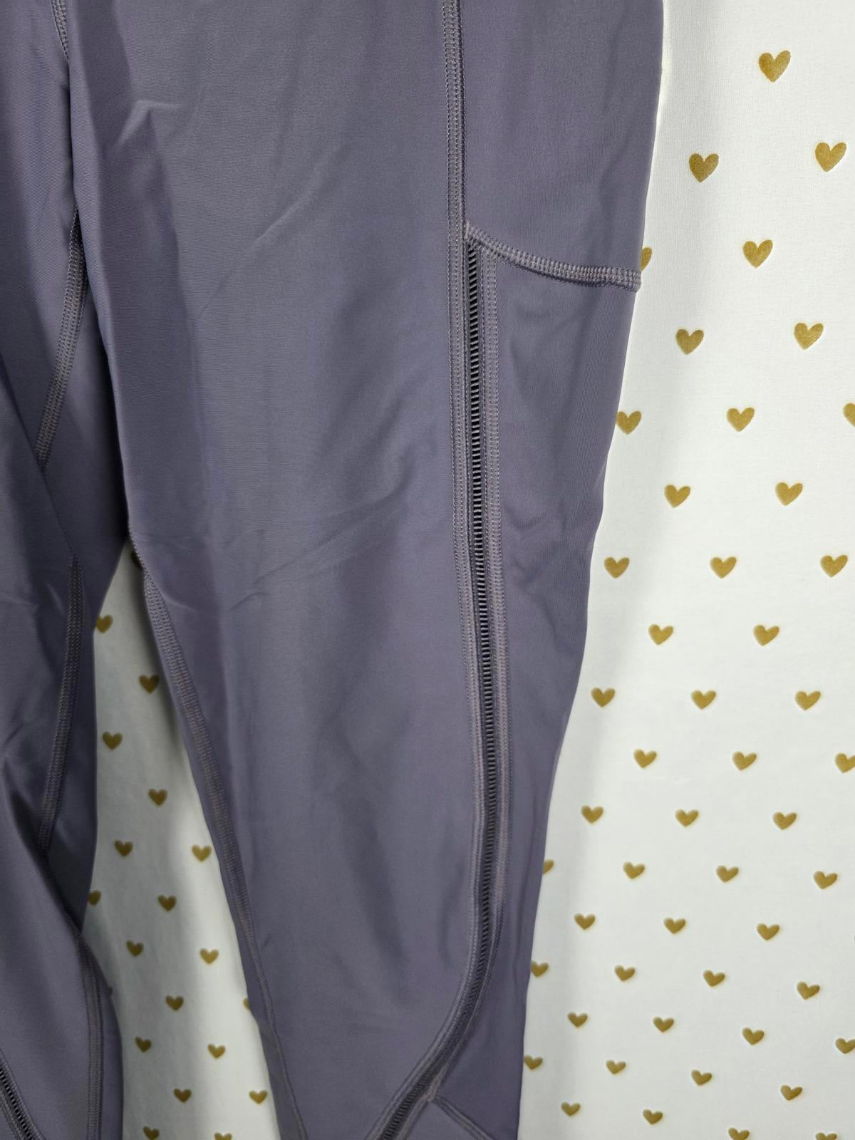 Victorias Secret SPORT Grey Knockout Leggings MEDIUM pockets