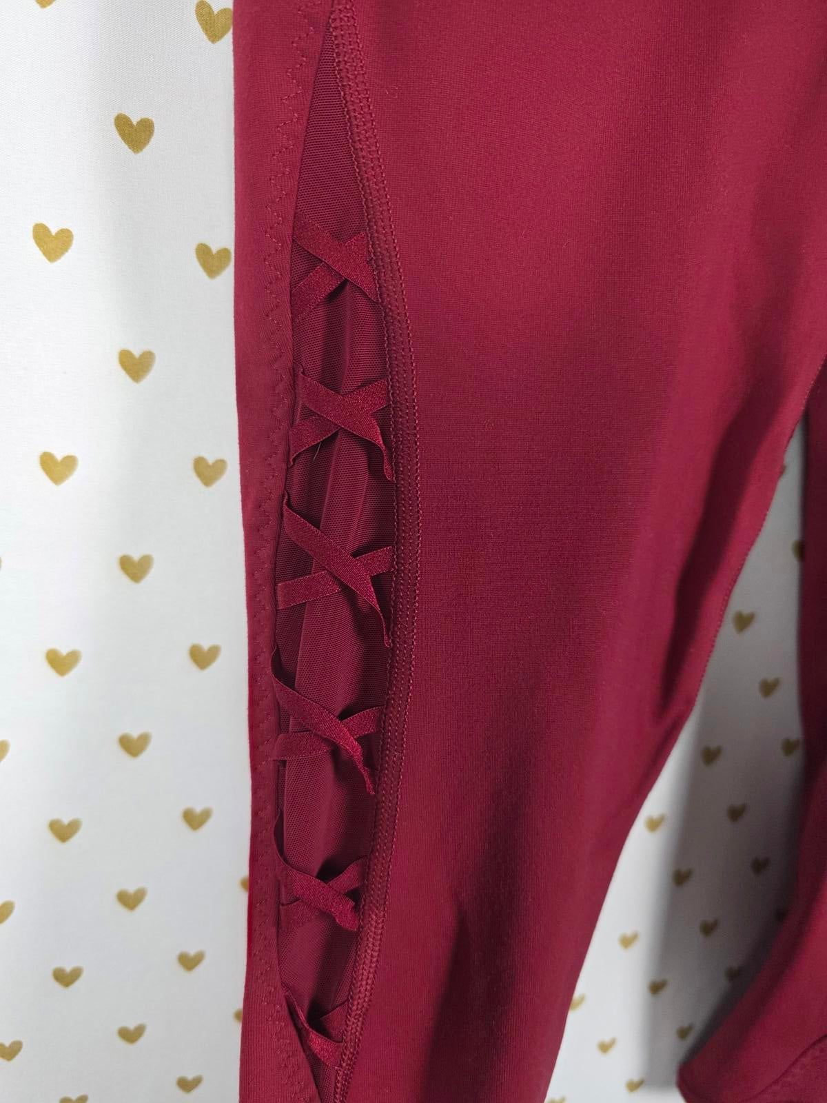 Victorias Secret SPORT Cutout Sexy Red Knockout Crop Small Leggings Yoga Pant