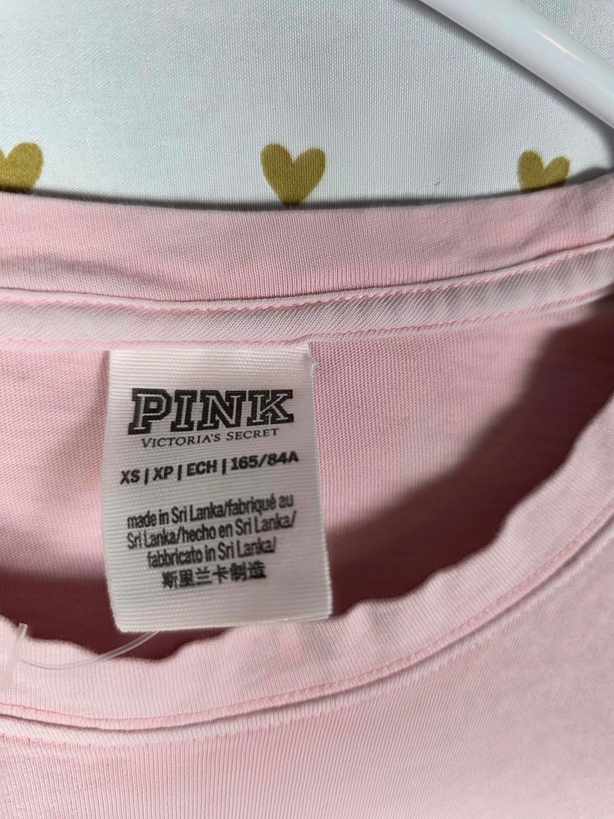 Victorias Secret PINK Long sleeve crest logo tee shirt XS