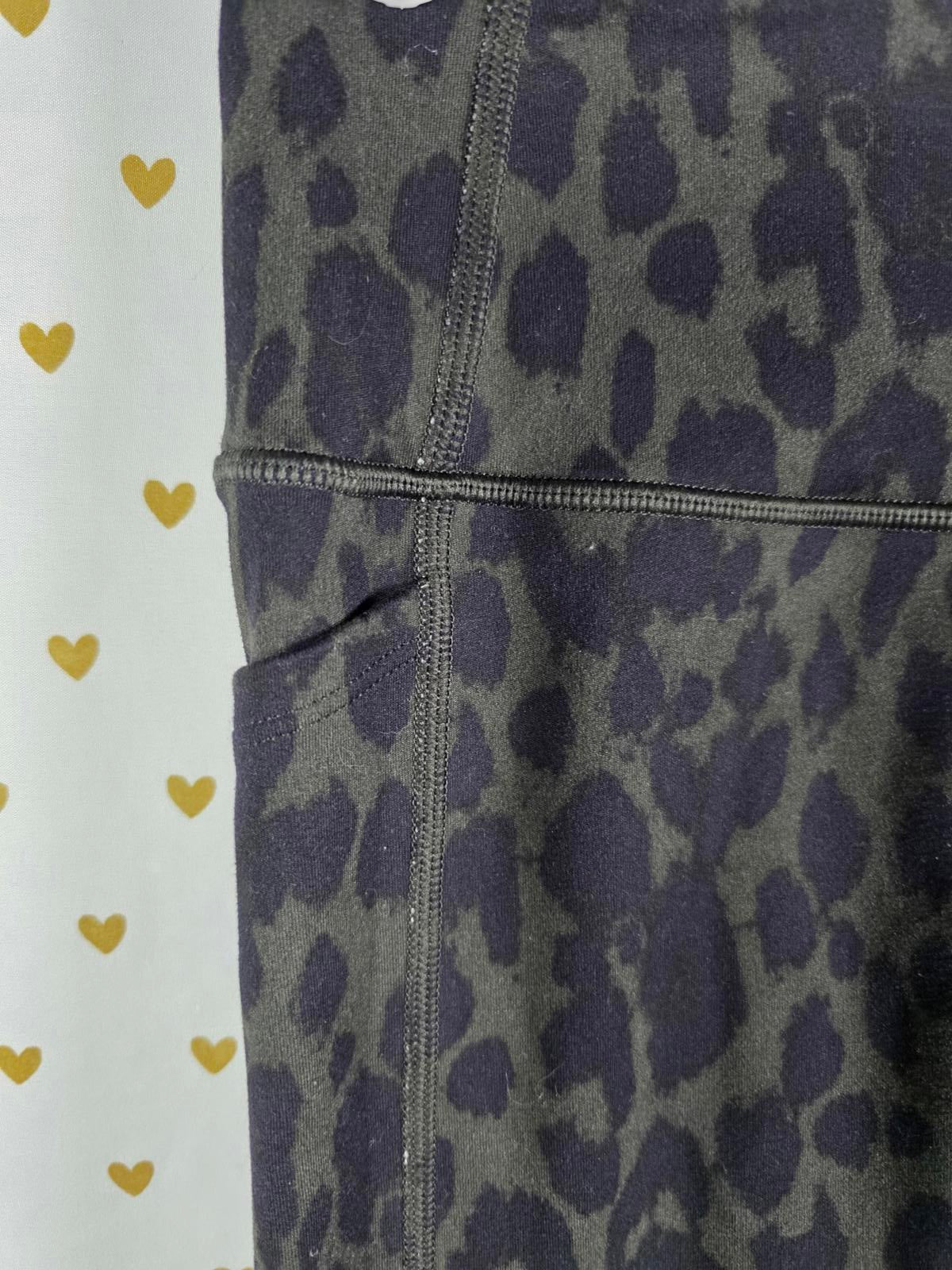 Victorias Secret Leopard Cheetah Yoga Pants Leggings Active Sz 4