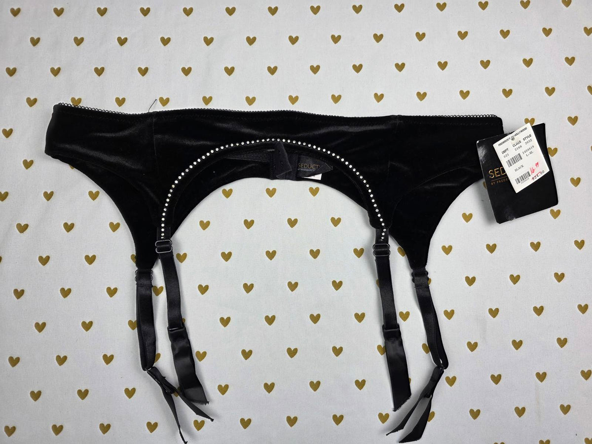 FREDERICKS OF HOLLYWOOD Seduction Bling NEW Nwt Garter Belt Velvet L XL