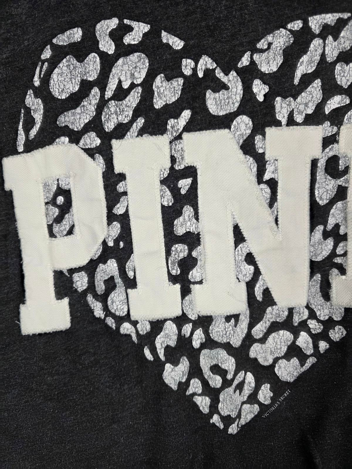 Victorias Secret PINK VINTAGE HTF Cheetah Leopard Tee Shirt V Neck Heart XS