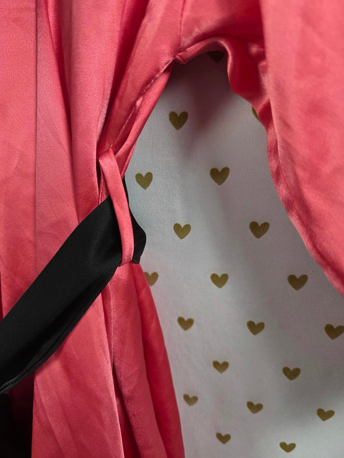 Victorias Secret Satin Silky Robe Coral Black One Size Fits All Kimono Smock