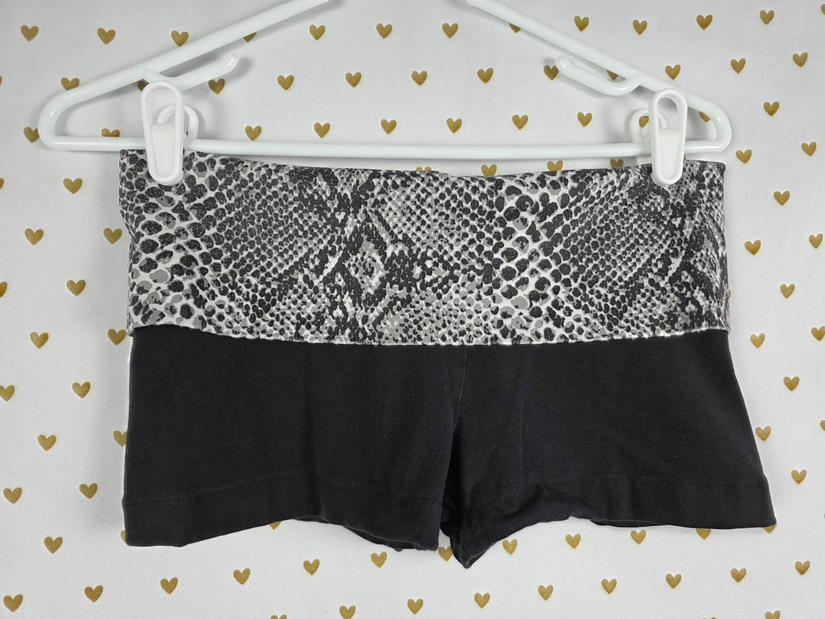 Victorias secret PINK Snakeskin FOLDOVER Y2k Yoga SHORTS Vintage Medium