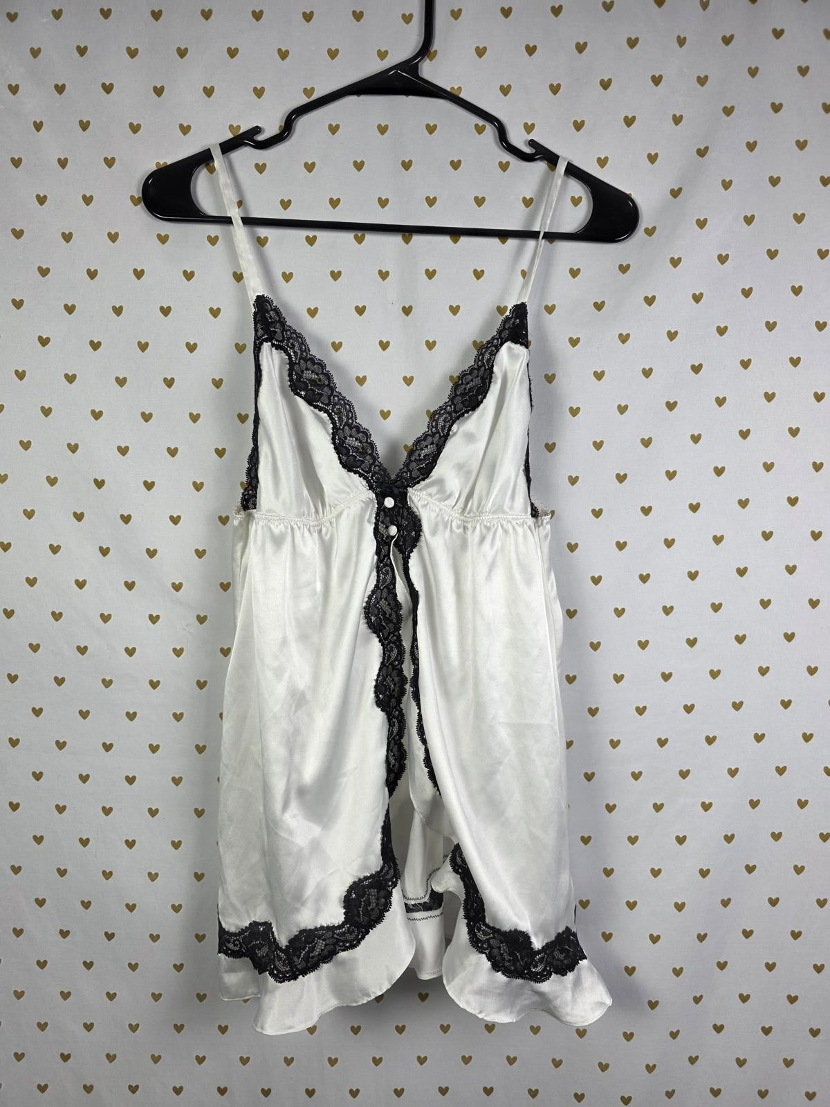 Victorias Secret Satin Silky White Lace Accent Babydoll Nightie Lingerie LARGE