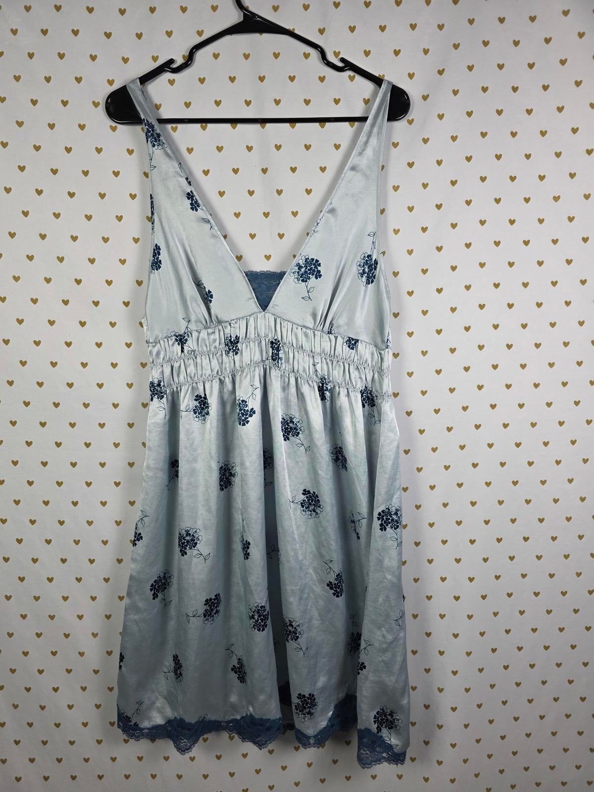 Victorias Secret ANGELS Vintage y2k Medium Satin Silky Slip Dress Lingerie HTF