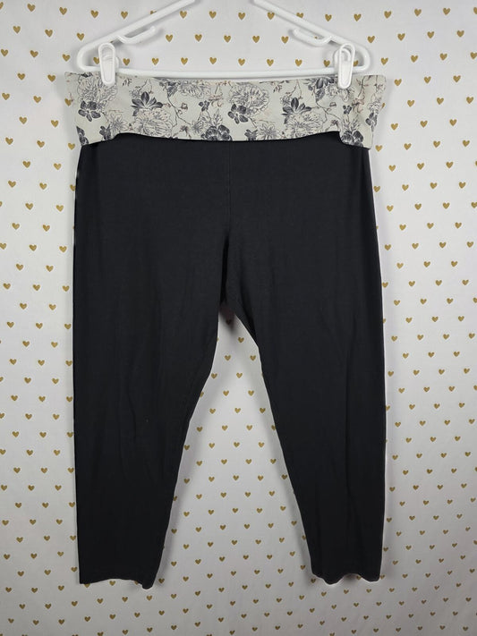 Victorias Secret XL Vintage FOLDOVER Leggings Yoga Pants Capri Skinny