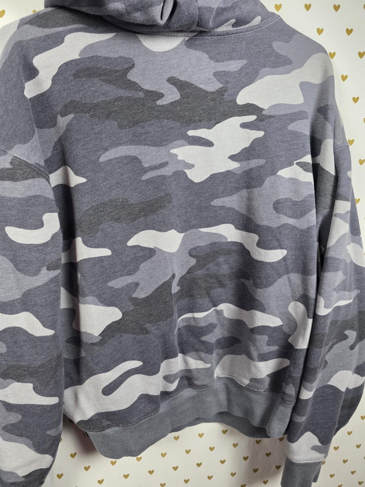 Victorias Secret Pink Grey Camo Camouflage Pullover Hoodie Sweater Small Oversiz