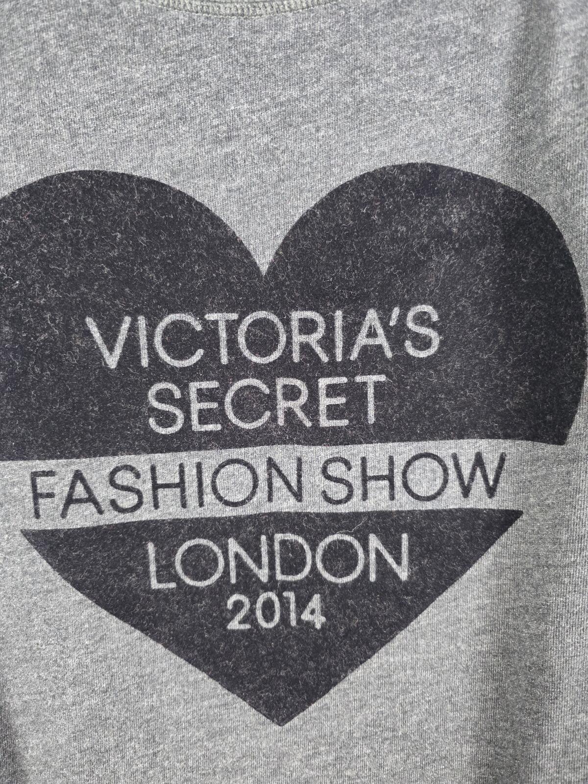 Victorias Secret FASHION SHOW LONDON 2014 Sweater Crew Grey MEDIUM