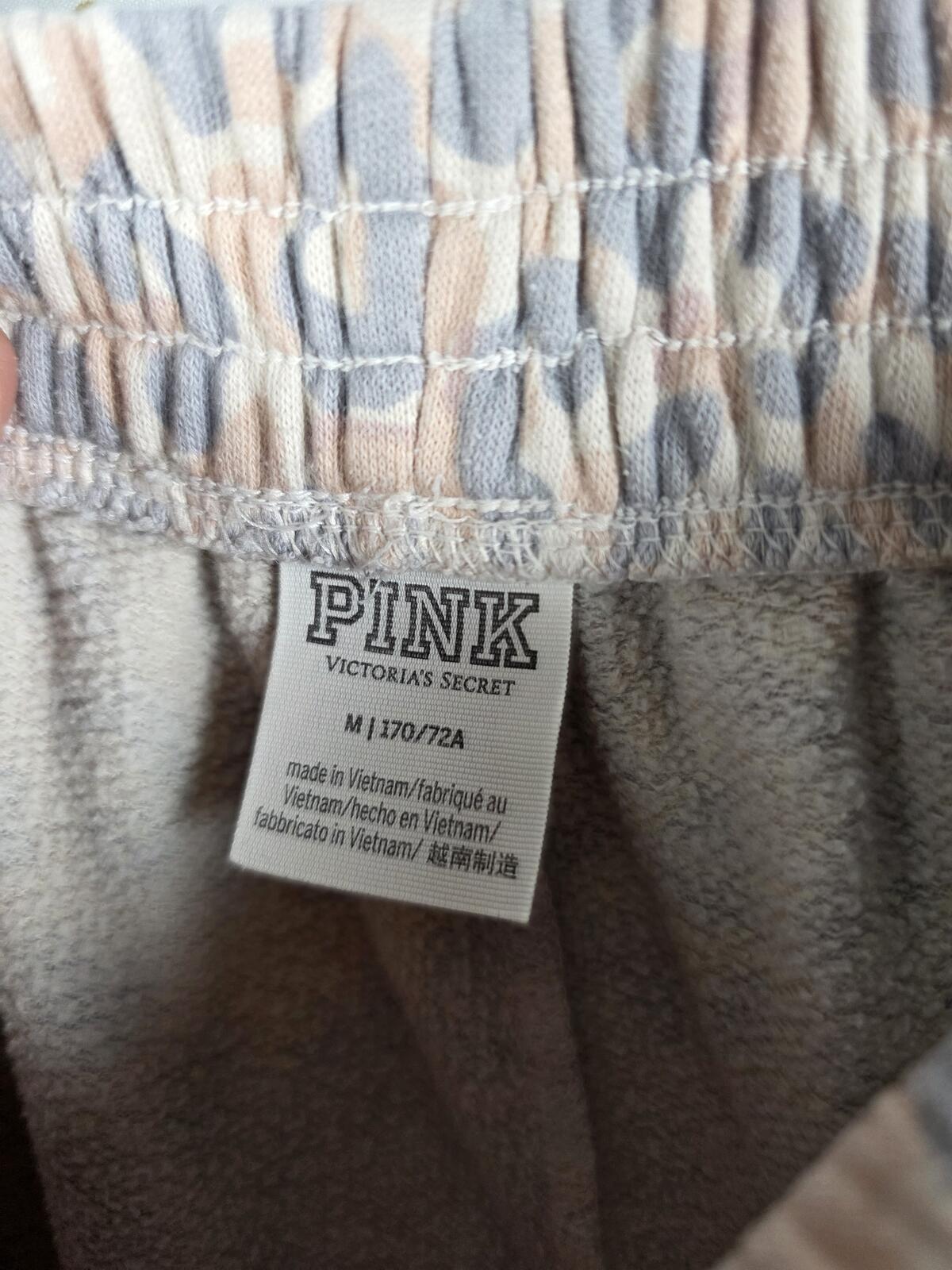 Victorias Secret PINK LEOPARD CHEETAH super Soft comfy Joggers Sweats Sweatpans