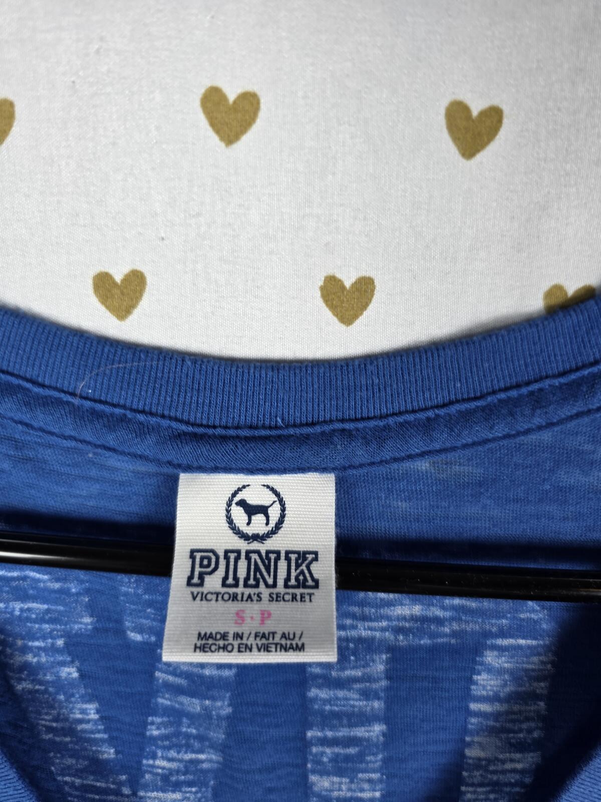 Victorias Secret PINK VINTAGE LOVE FIRECRACKER  V neck Tee shirt BLUE Y2K SMall