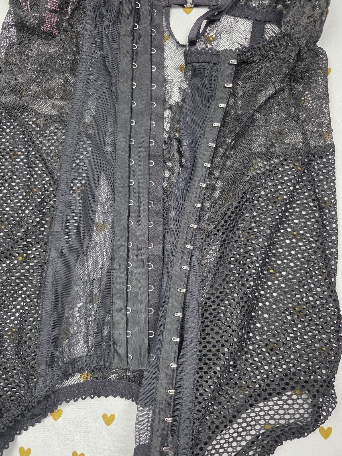 Victorias Secret Strappy Lace Garter Lingerie Bodysuit Corset Sheer Black MEDIUM