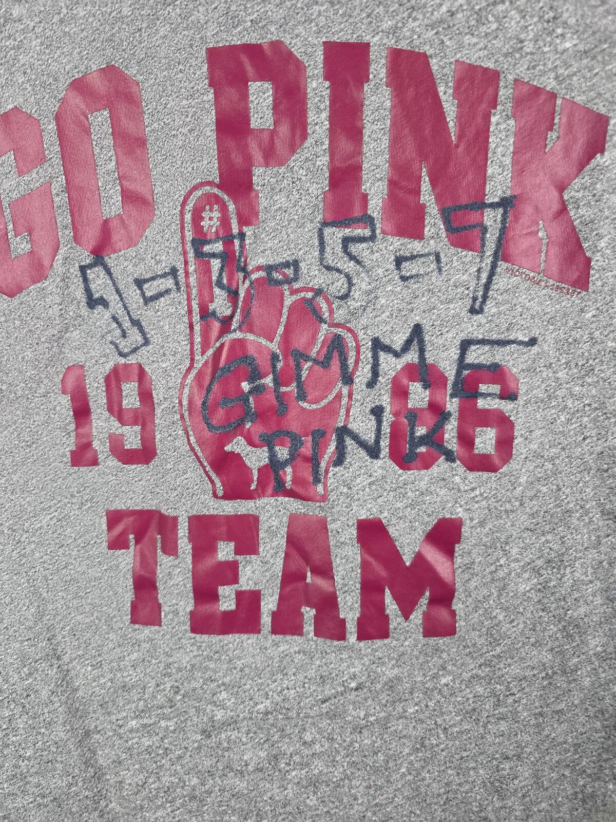 Victorias Secret PINK GO TEAM Grey Vintage y2k Logo Tee shirt MEDIUM