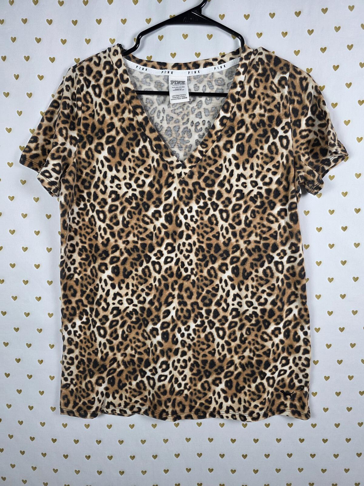 Victorias Secret PINK Animal Print V Neck Leopard Cheetah tee shirt Small