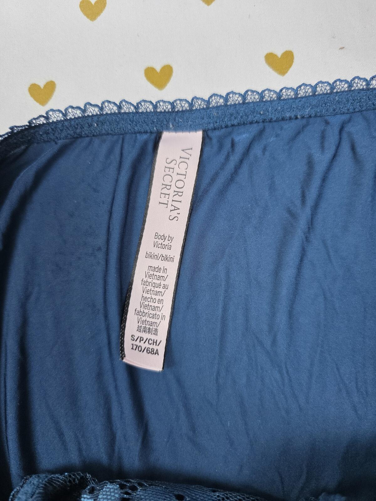 Victorias Secret LOT of 3 Small Satin Cheeky & Bikini Silky Panties Underwear