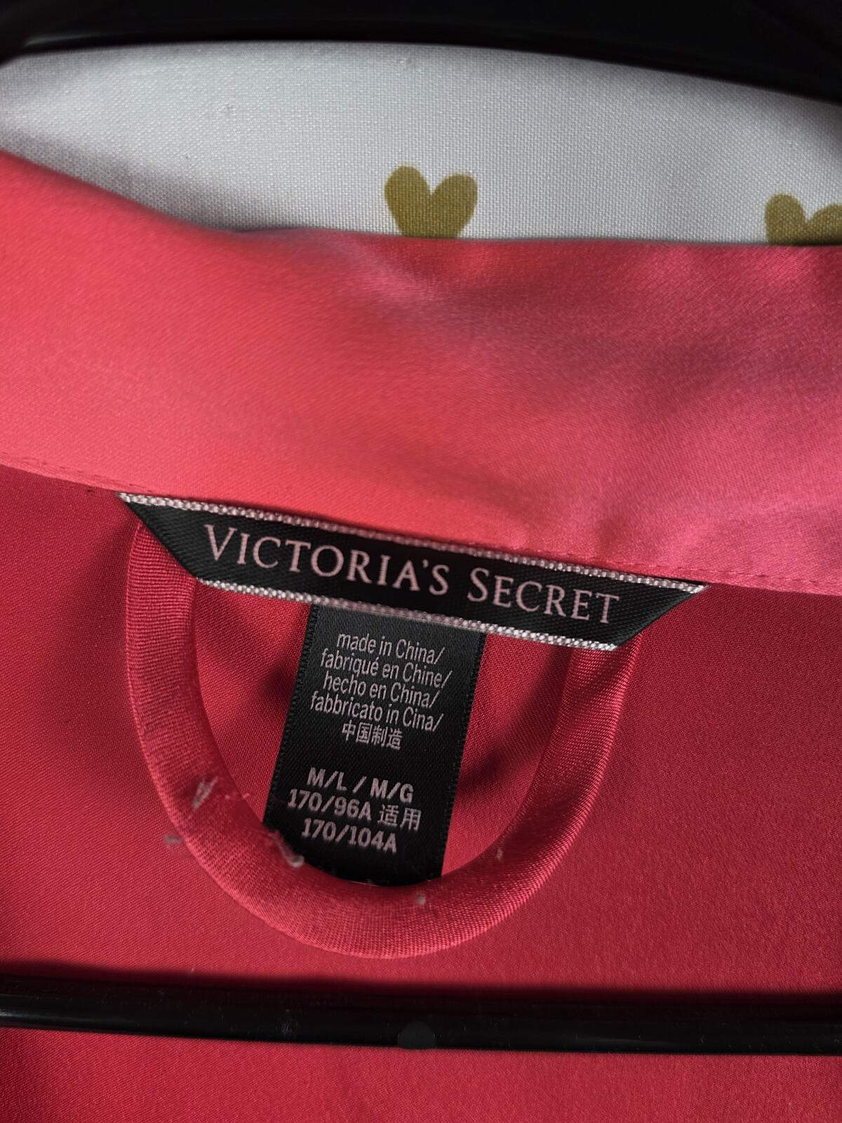 Victorias Secret Satin Silky Robe Red with POCKETS kimono Lounge Wrap MED LARGE
