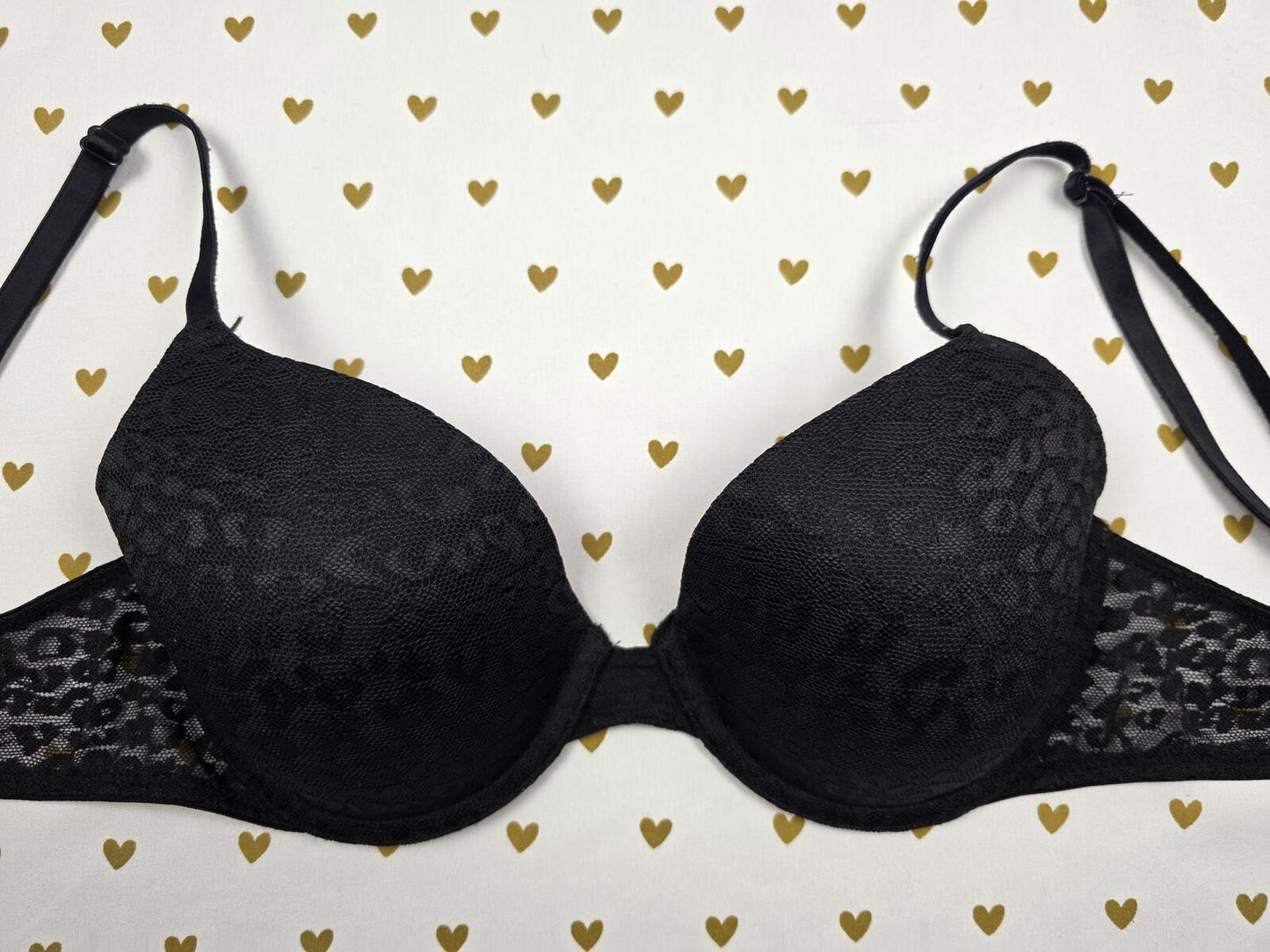 Victorias Secret PINK Black Cheetah Print 34c Wear Everywhere T shirt Bra