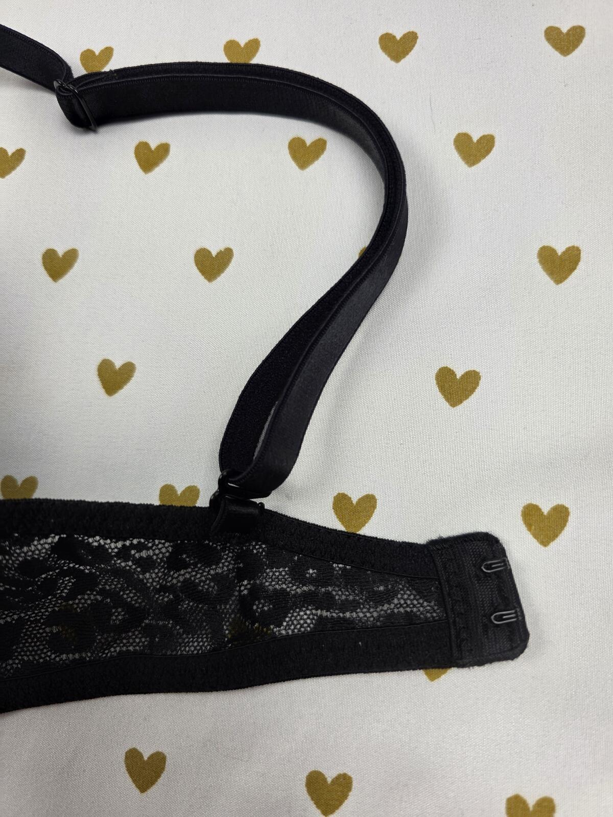 Victorias Secret PINK Black Cheetah Print 34c Wear Everywhere T shirt Bra