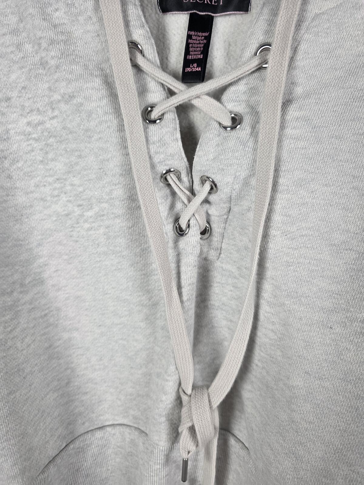 Victorias Secret Cropped Cute Lace front Sweater Shirt grey LARGE