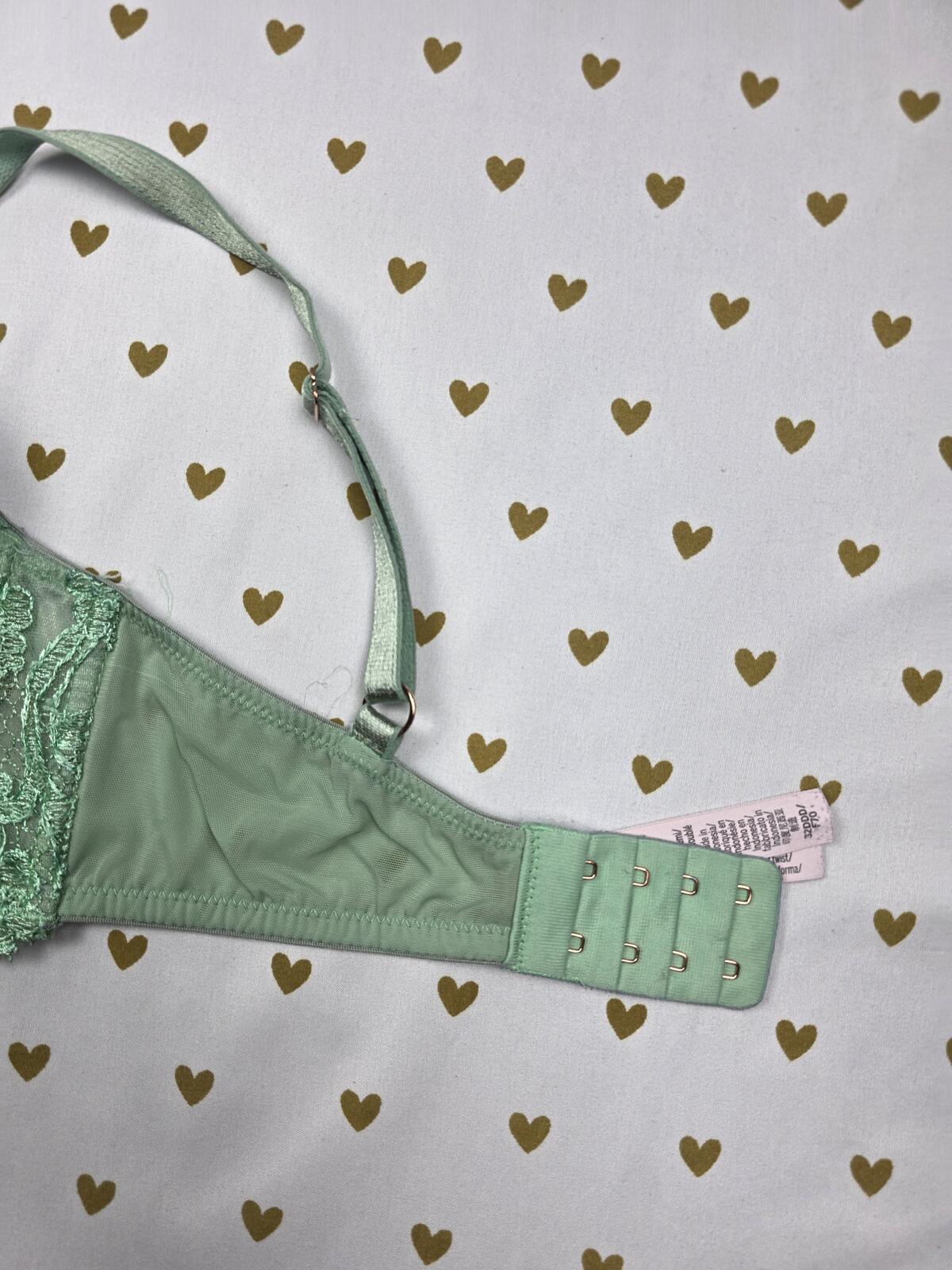 Victorias Secret Mint Green Lace Dream Angels Lined Demi Balconette Bra 32DDD