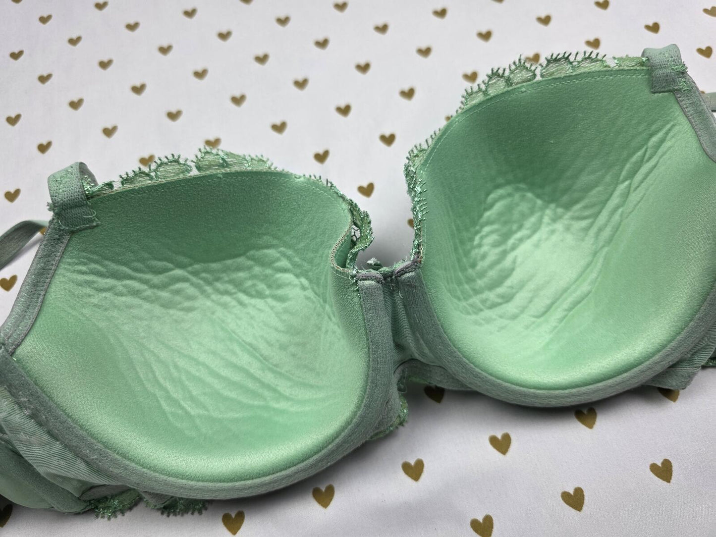 Victorias Secret Mint Green Lace Dream Angels Lined Demi Balconette Bra 32DDD