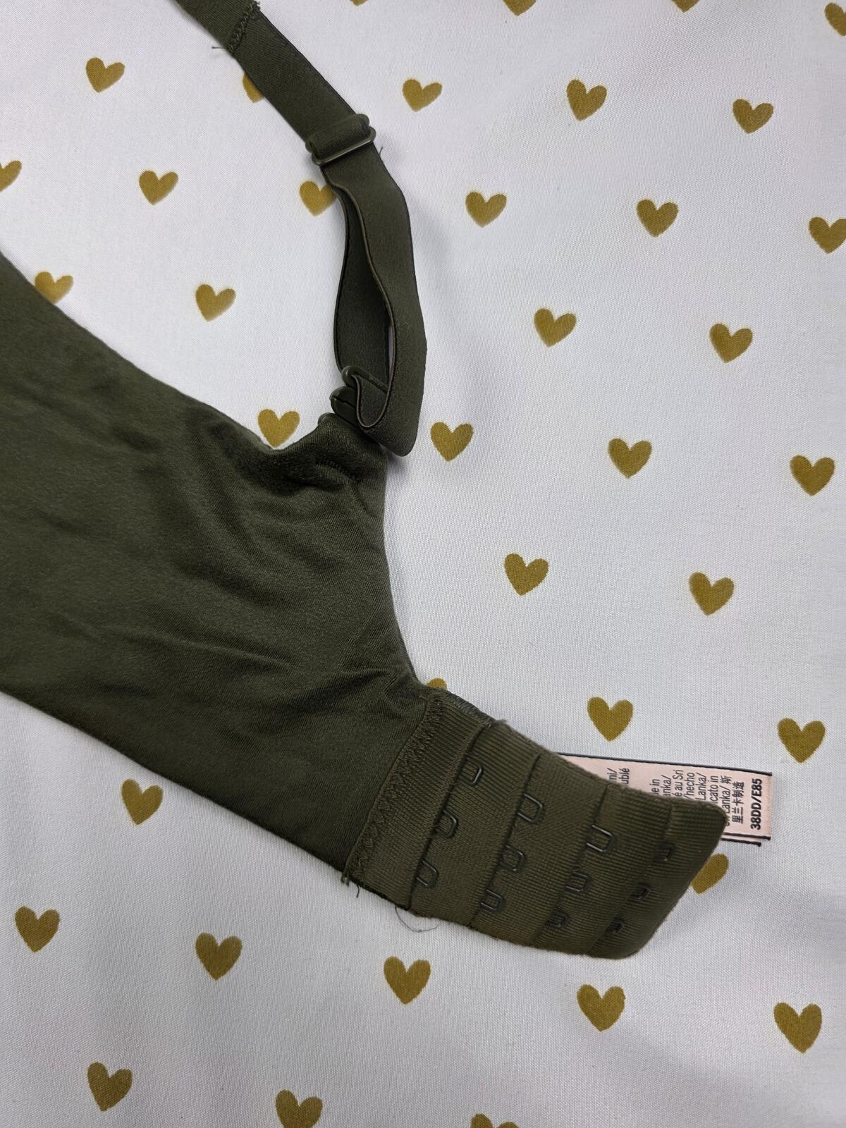 Victoria's Secret Green BODY BY VICTORIA Lined Demi Balconette bra 38DD