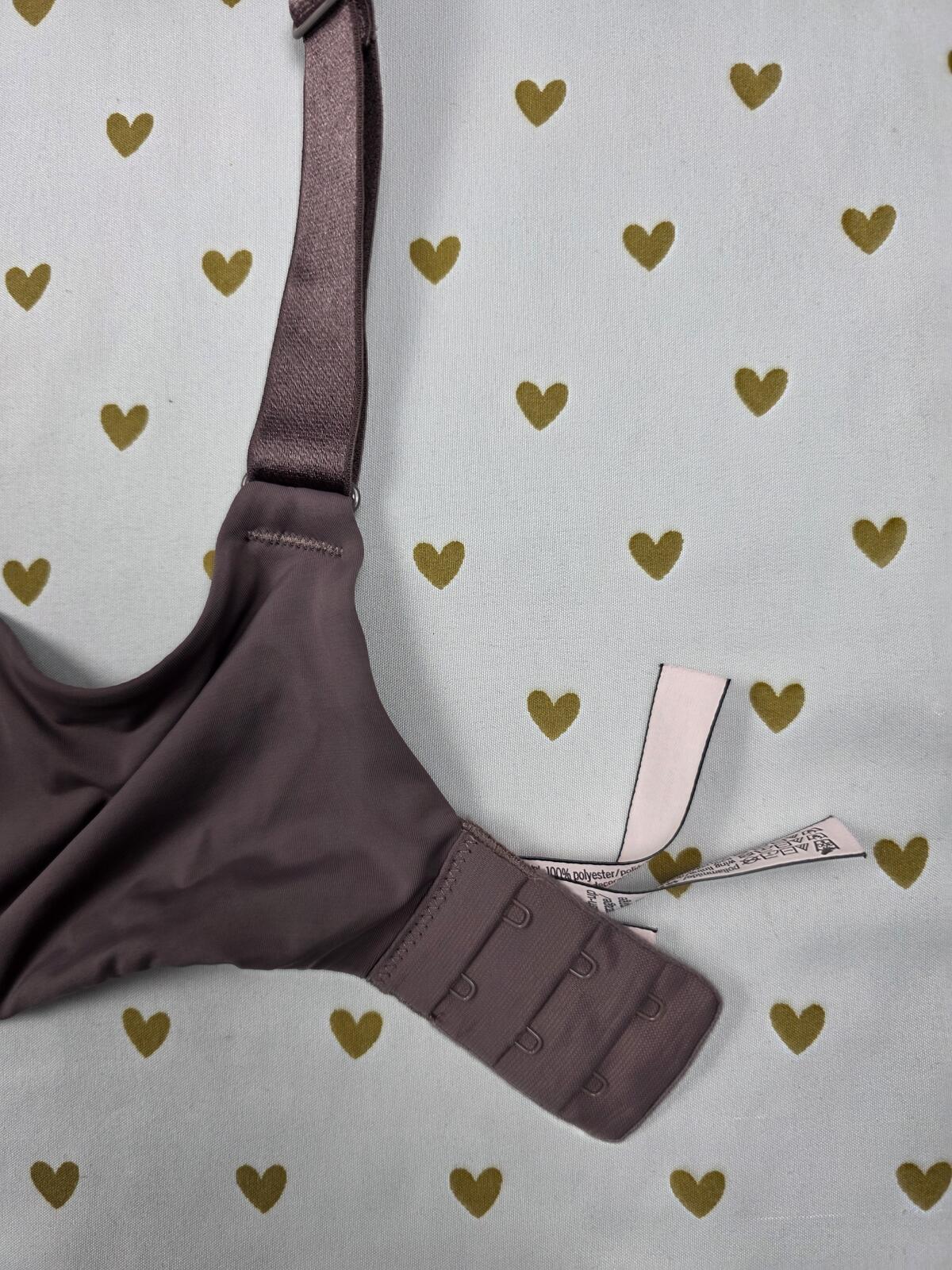 Victorias Secret BLING STRAP Shine Bra  T shirt Push Up Full Coverage 32DD