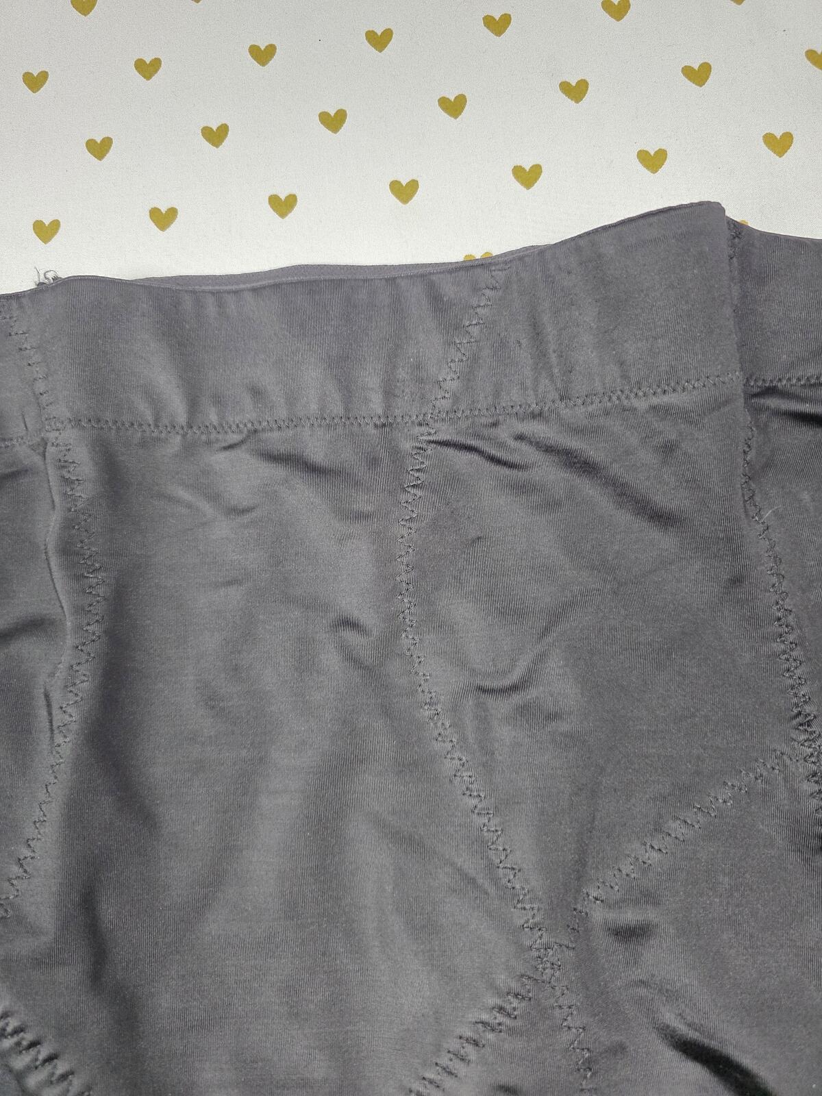 Victorias Secret Black Ooh La La Girdle Shaper Skirt MEDIUM Miniskirt