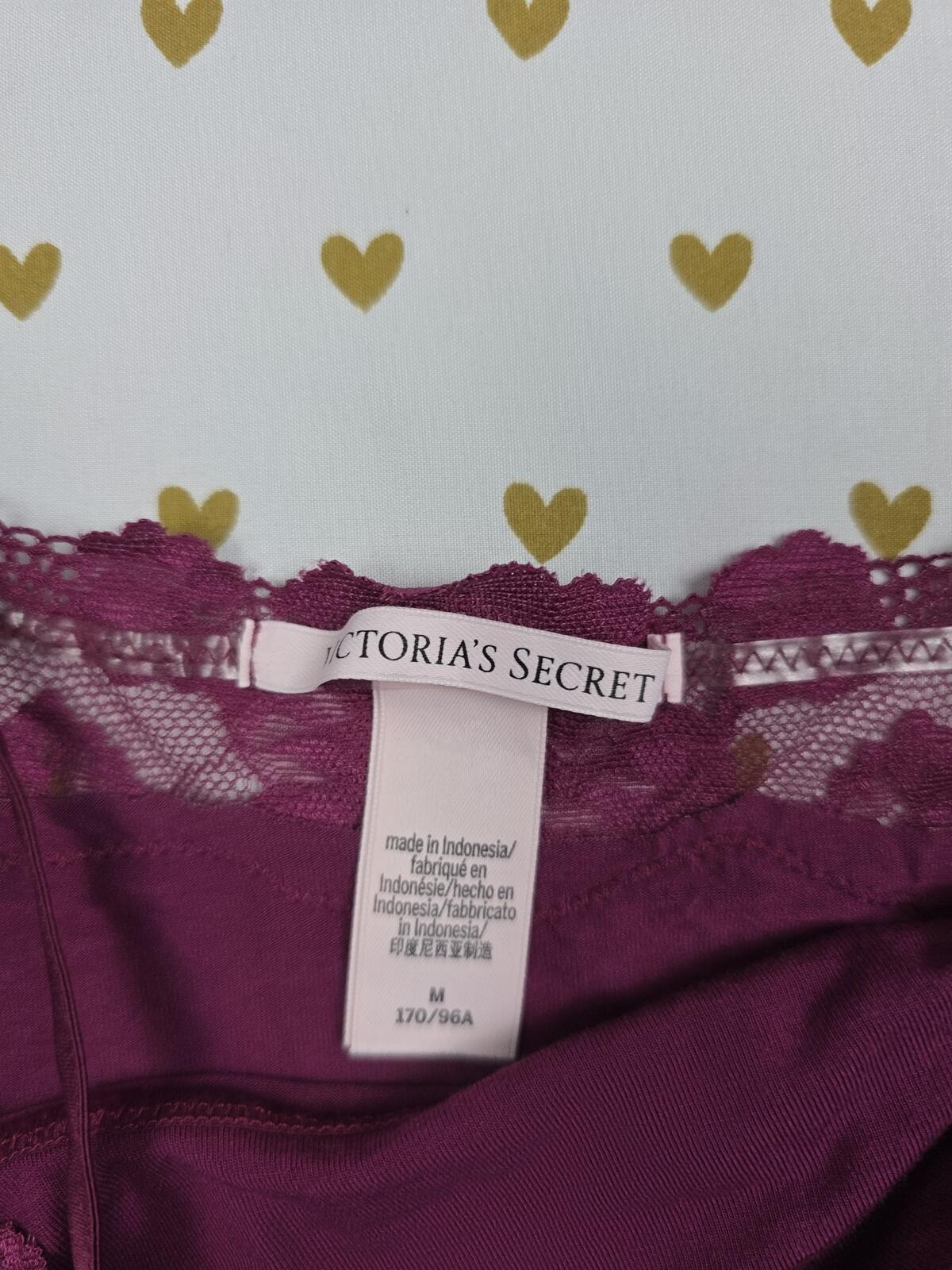 Victorias Secret Medium Super Soft Cropped Tank Top