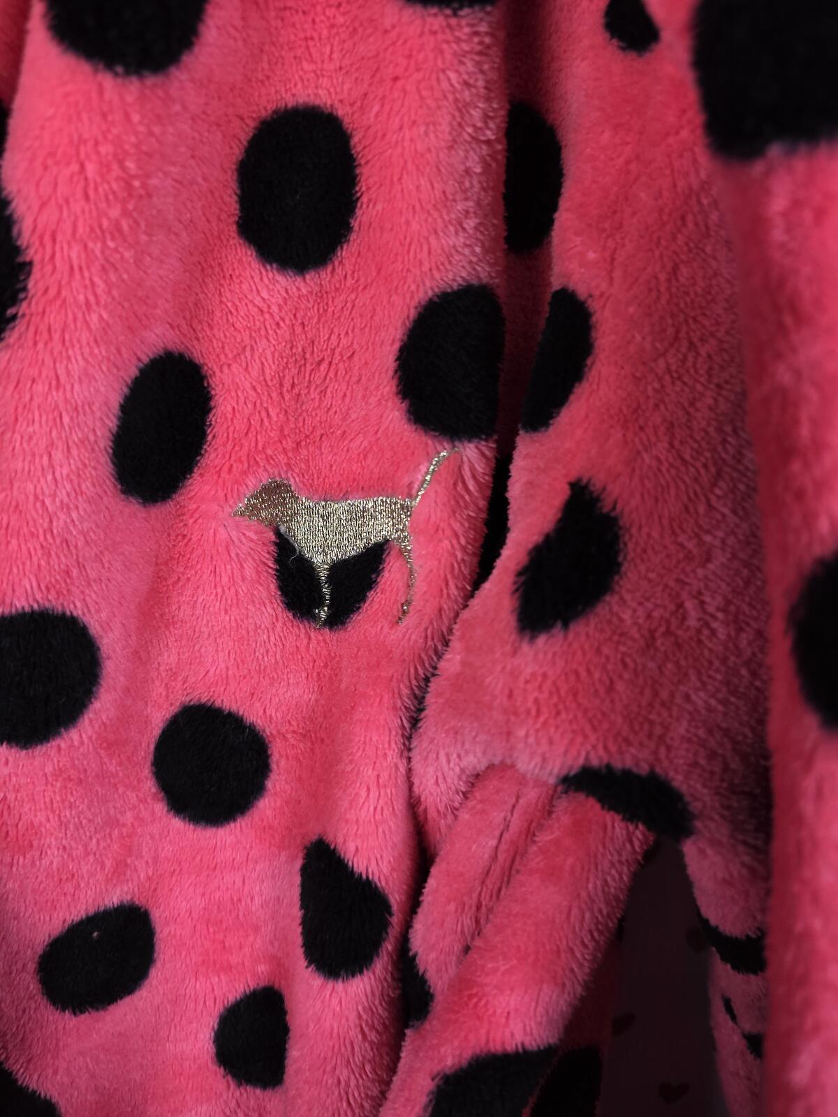 Victorias Secret Polka Dot PINK fluffy Bath Robe Warm MEDIUM LARGE