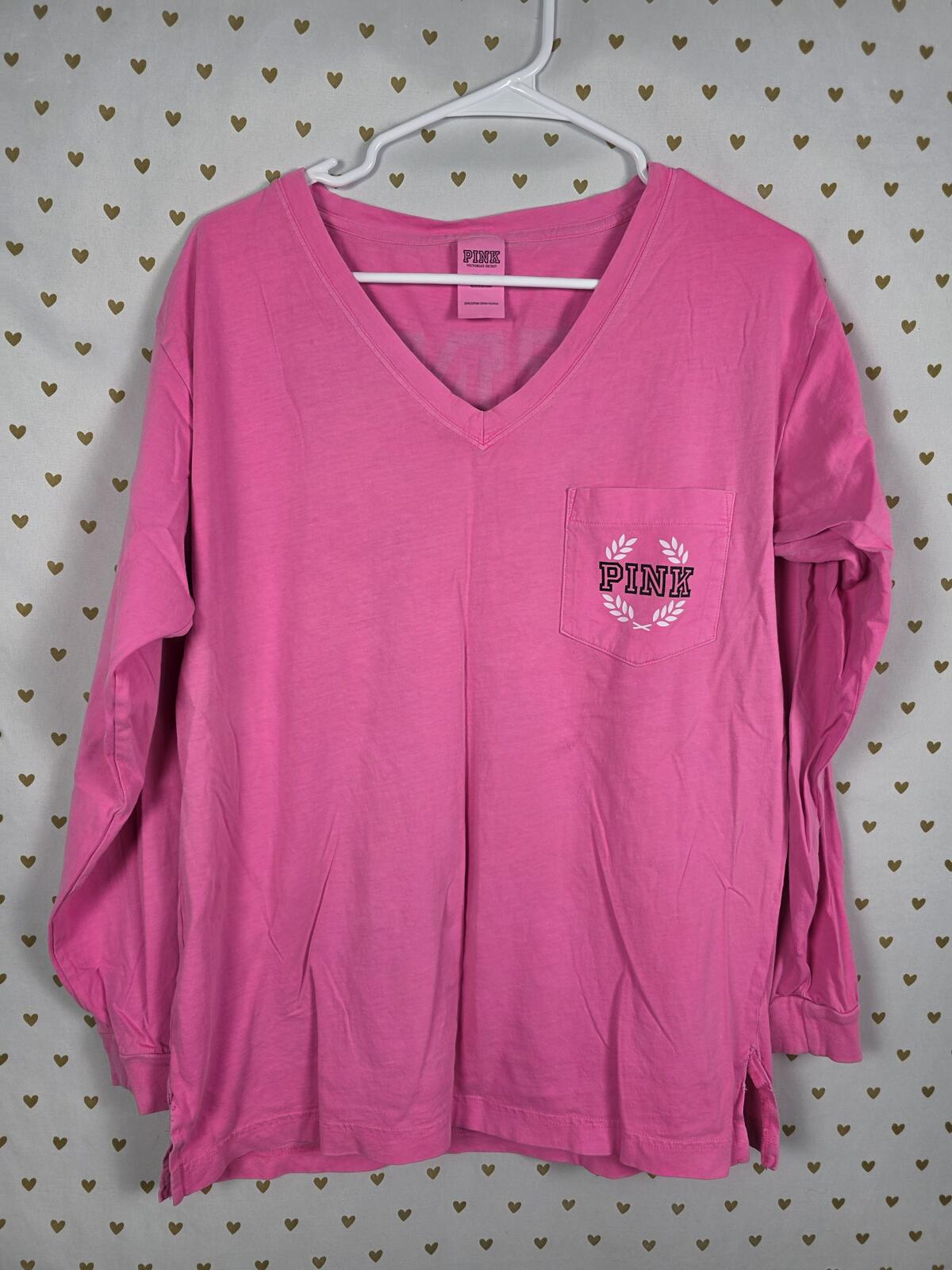 Victorias Secret PINK Long Sleeve V neck campus logo tee shirt XS Oversized