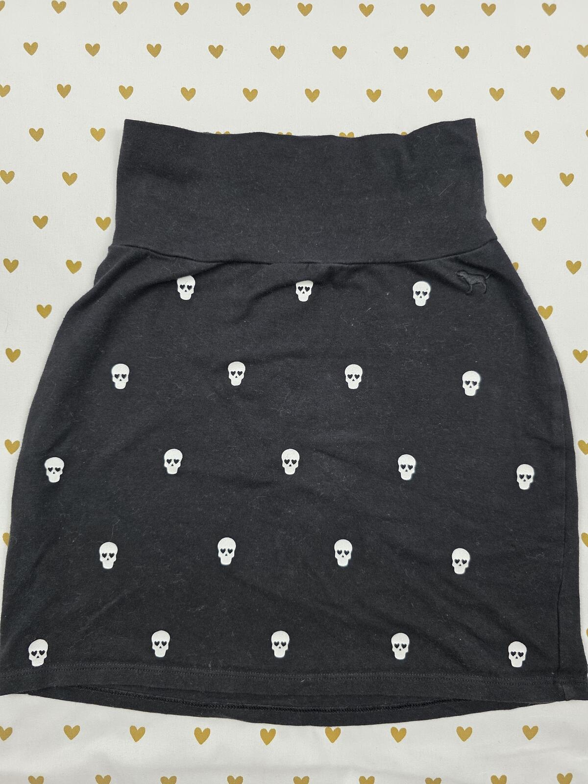 Victorias Secret PINK SKULLS Rare Miniskirt SKIRT Goth Black XS
