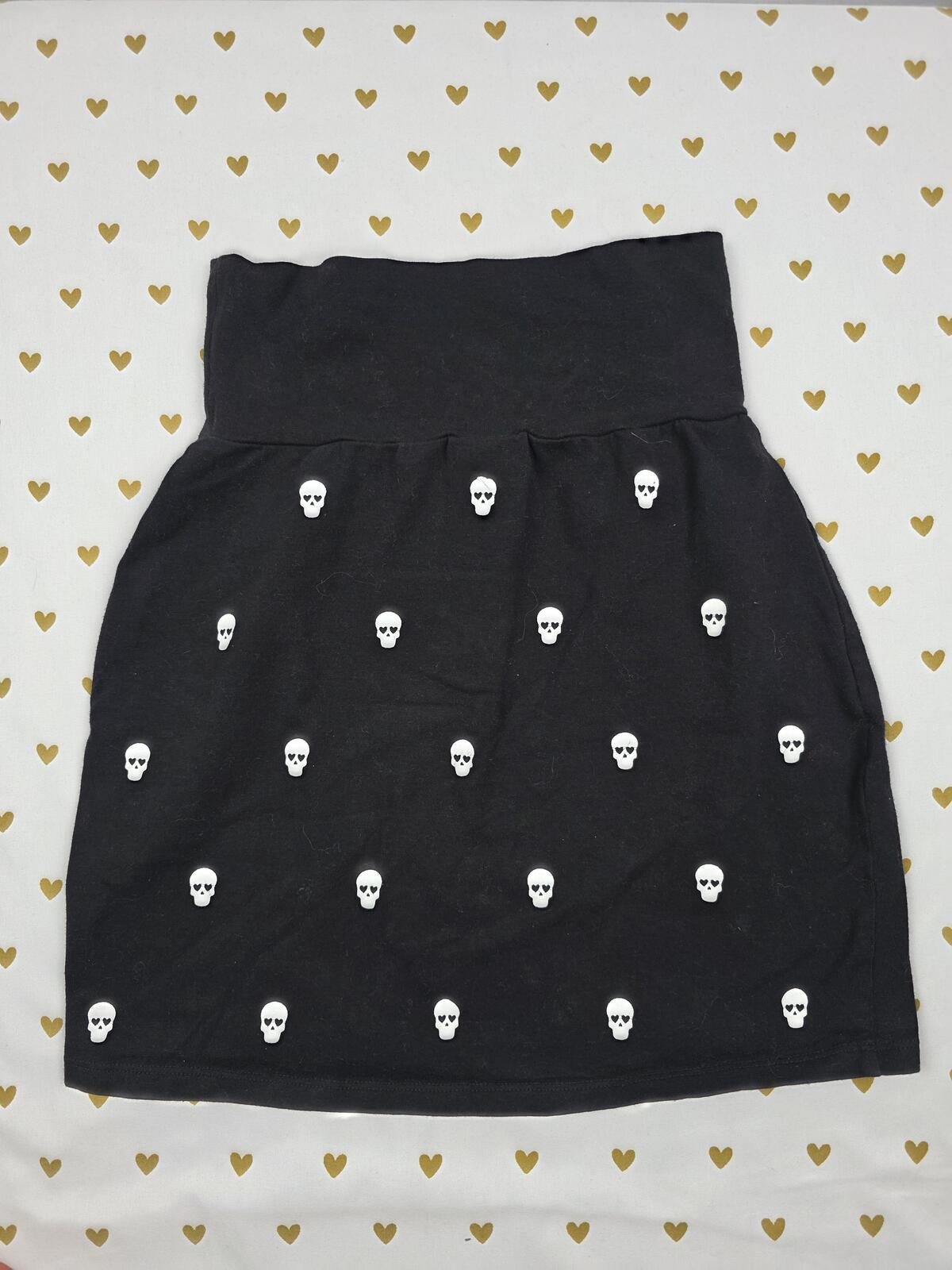 Victorias Secret PINK SKULLS Rare Miniskirt SKIRT Goth Black XS