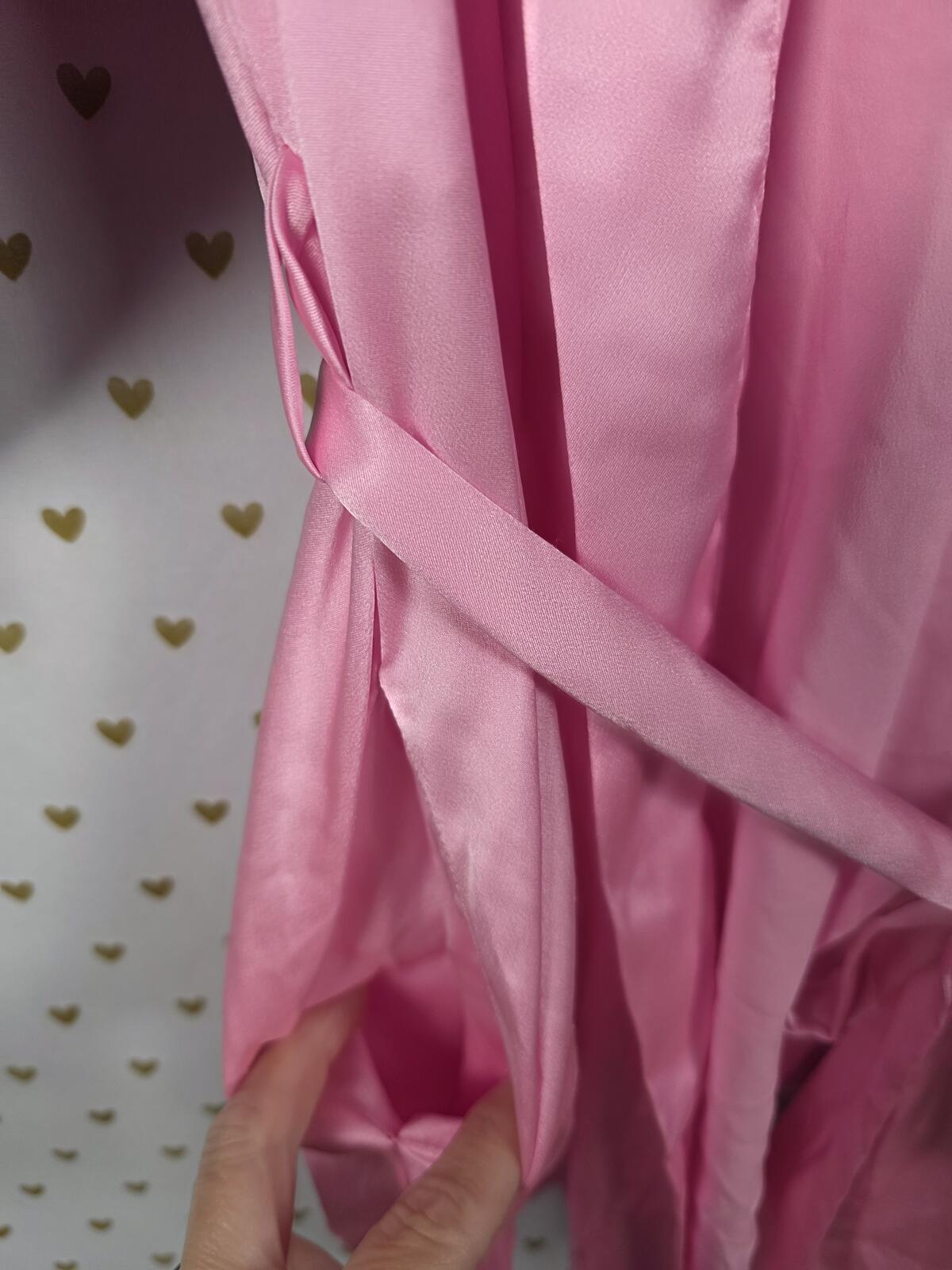 Victorias Secret RARE HTF Bling 2010 NYC New York Fashion Show Satin ROBE
