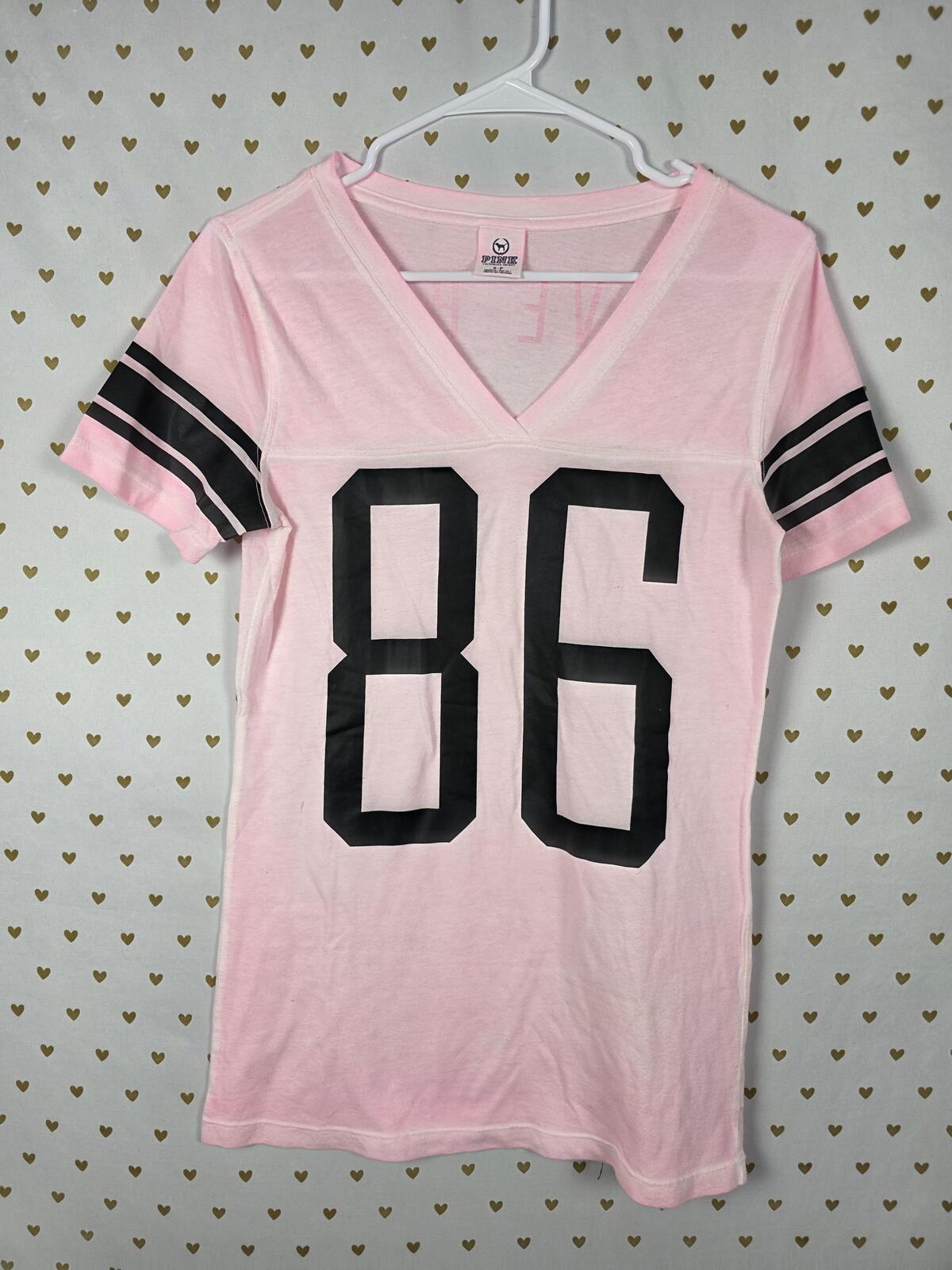 Victorias Secret PINK Vintage 86 V neck love Y2k Tee shirt SMALL