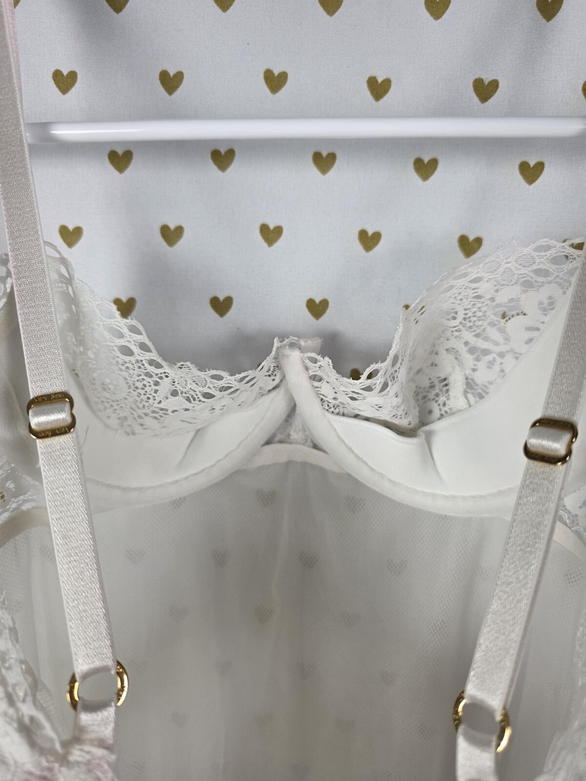 Victorias Secret White Sexy Garter Push Up Lingerie Vintage Very Sexy SMALL