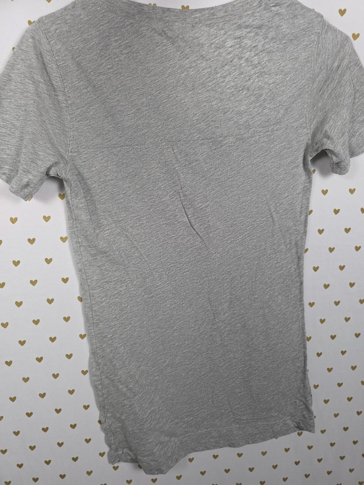 Victoria's Secret PINK Hawaii Bling Tee Small Gray Sequin Floral V Neck Shirt xs