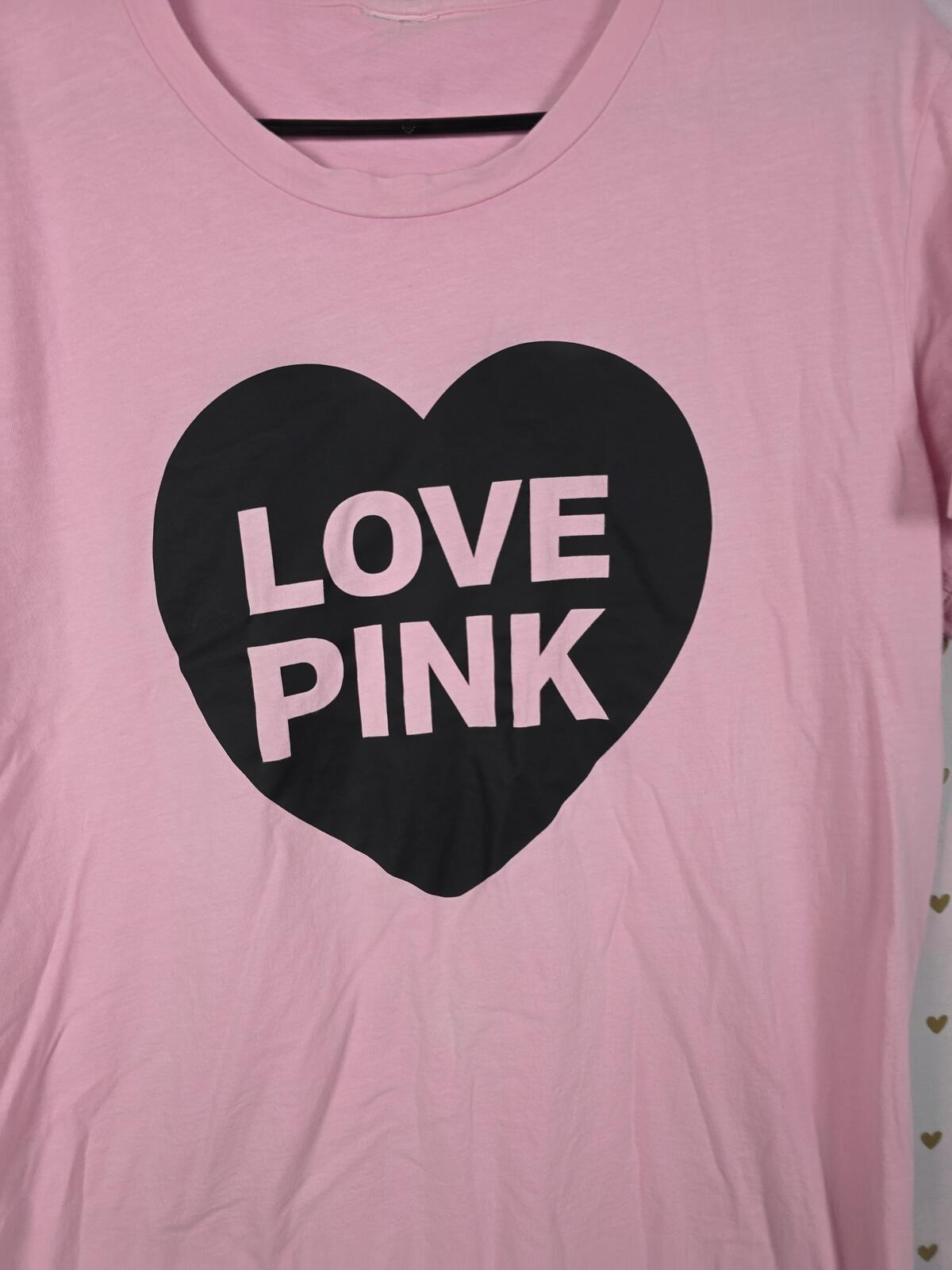 Victorias Secret PINK Heart Campus Originals tee shirt Love LARGE