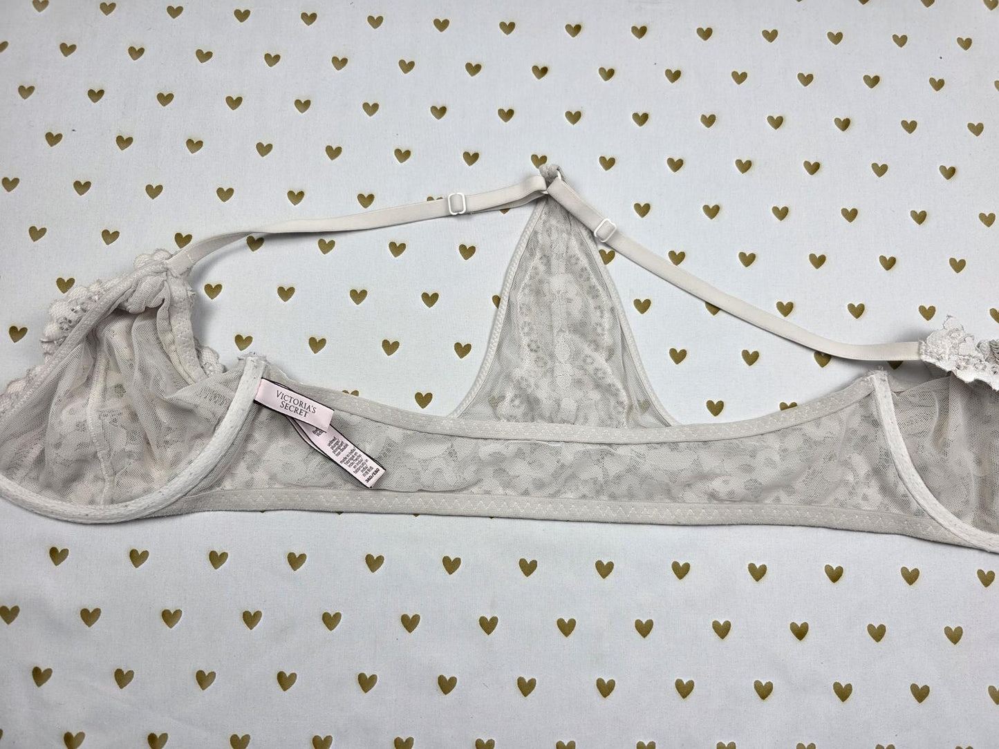 Victorias Secret white Lace Racerback Front close Unlined Plunge bra 36D