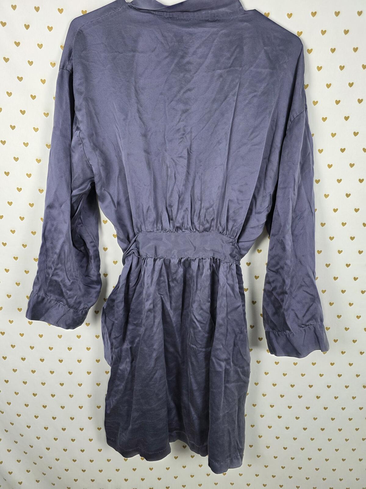 Victoria's Secret 100% Silk Robe Lavender Purple Wrap Tie Lounge XS S