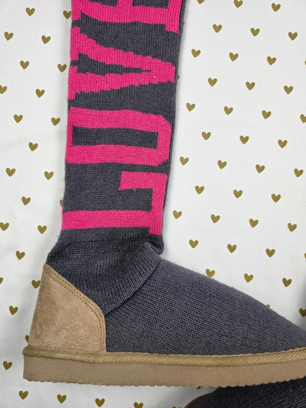 PINK Victoria's Secret Sweater Slipper Boots Gray Pink Knit Booties M 7 8