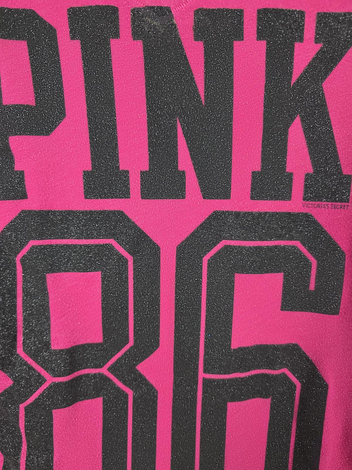 Victorias Secret PINK Bling Glitter Logo V neck Vintage Tee Shirt Y2k MEDIUM