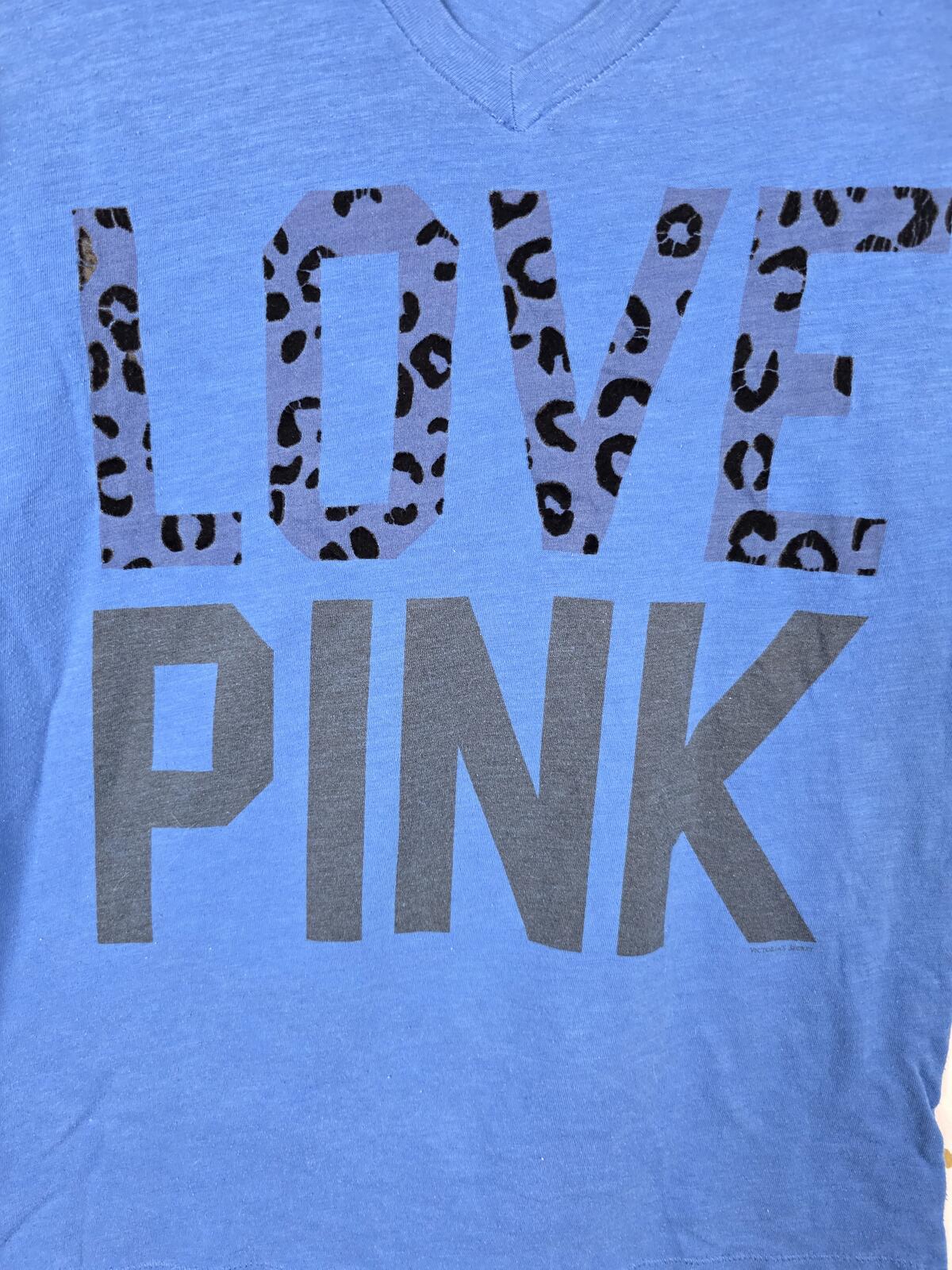 Victorias Secret PINK Leopard cheetah Vintage V neck Blue Tee shirt MEDIUM